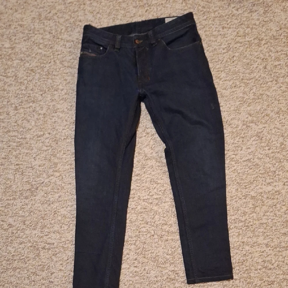 Diesel Jeans 32 "FITS SMALLER" - Picture 1 of 9